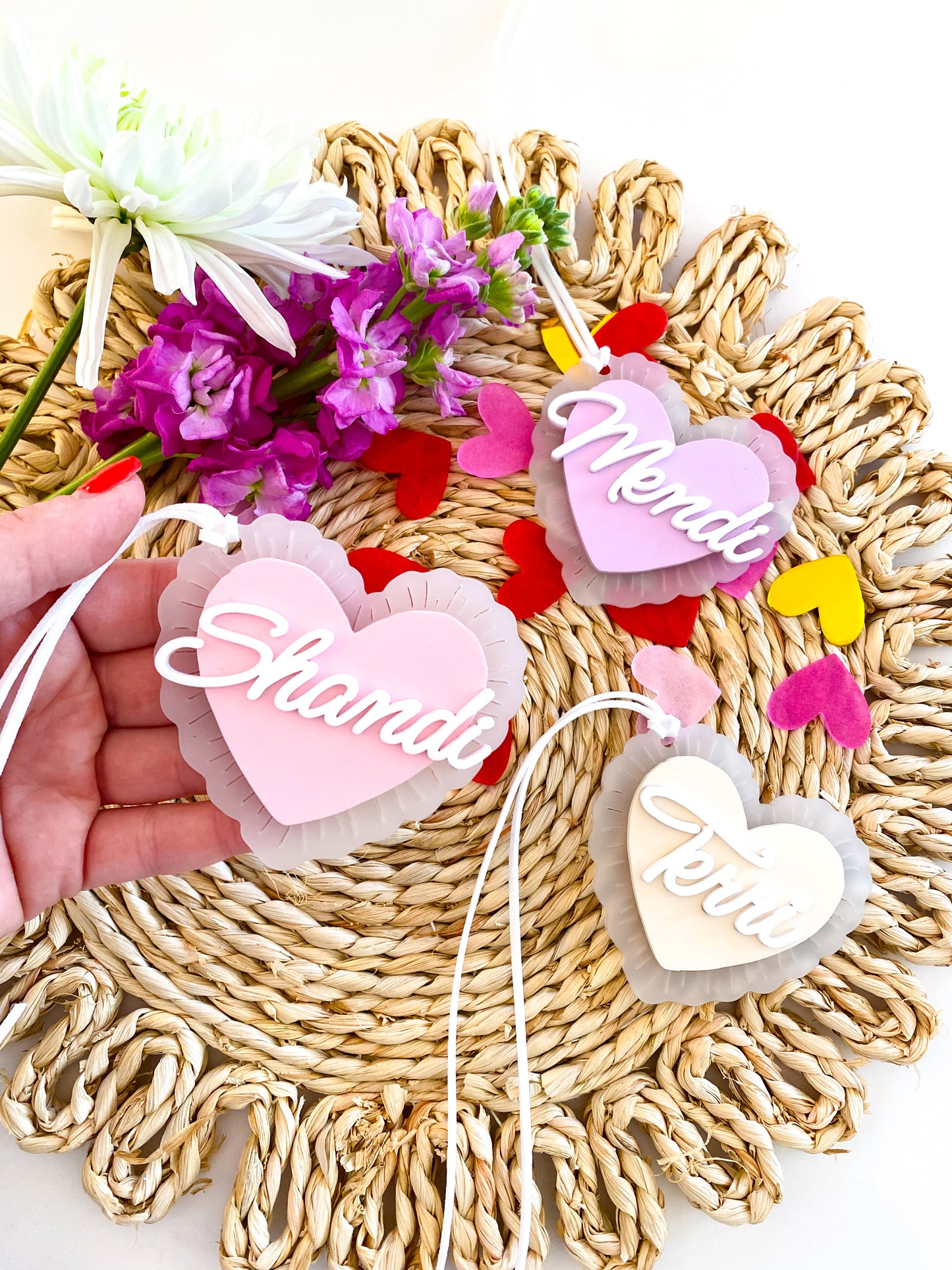 Scallop Heart Valentine Tag