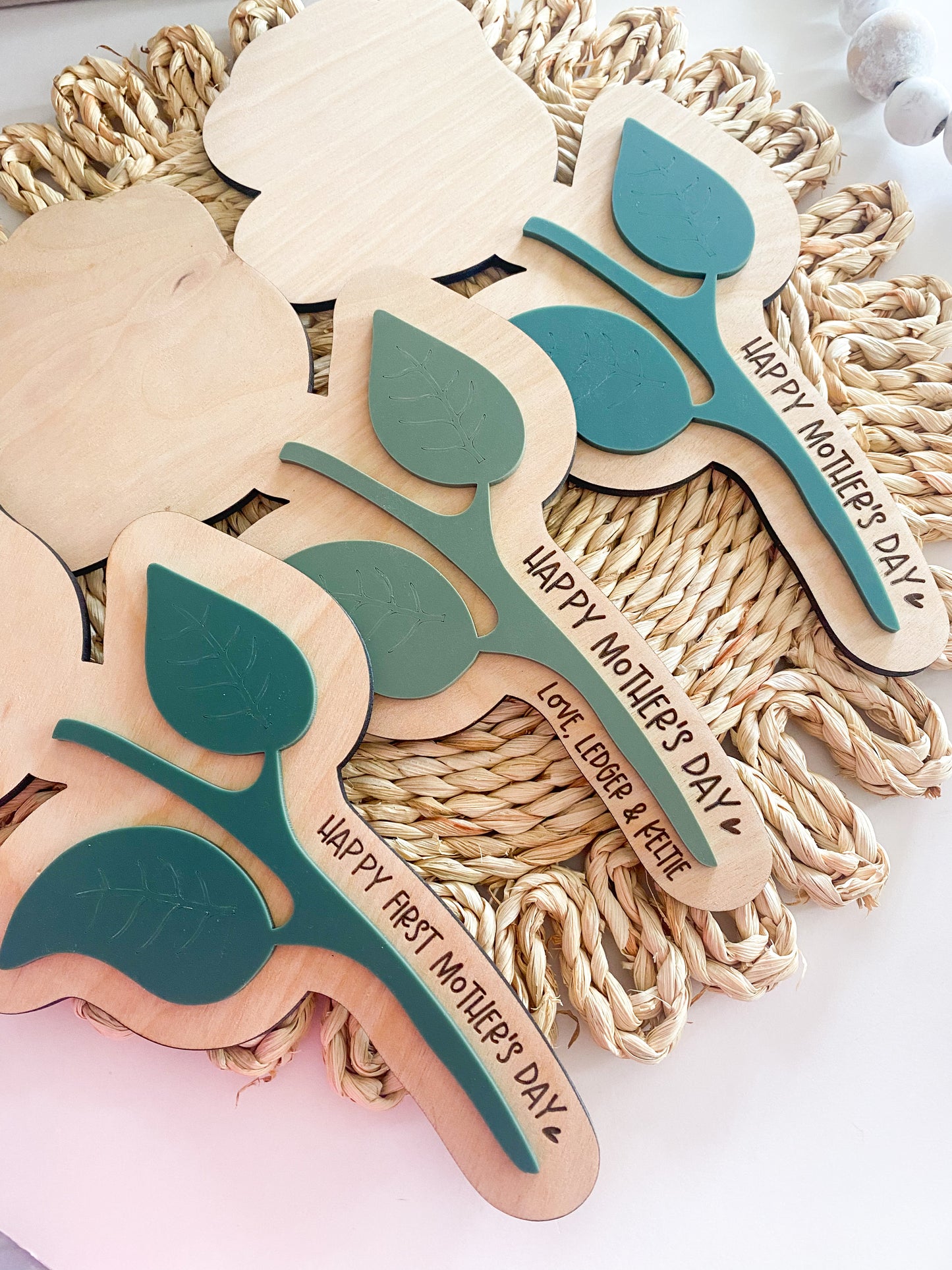 DIY Flower Stem Handprint Sign