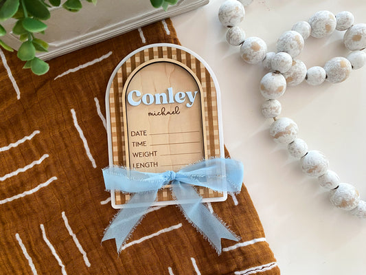 Gingham Birth Announcement Sign