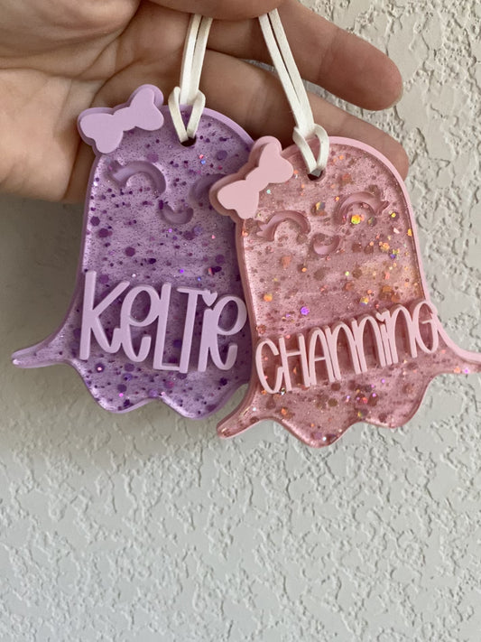 Glitter Ghost Halloween Tag